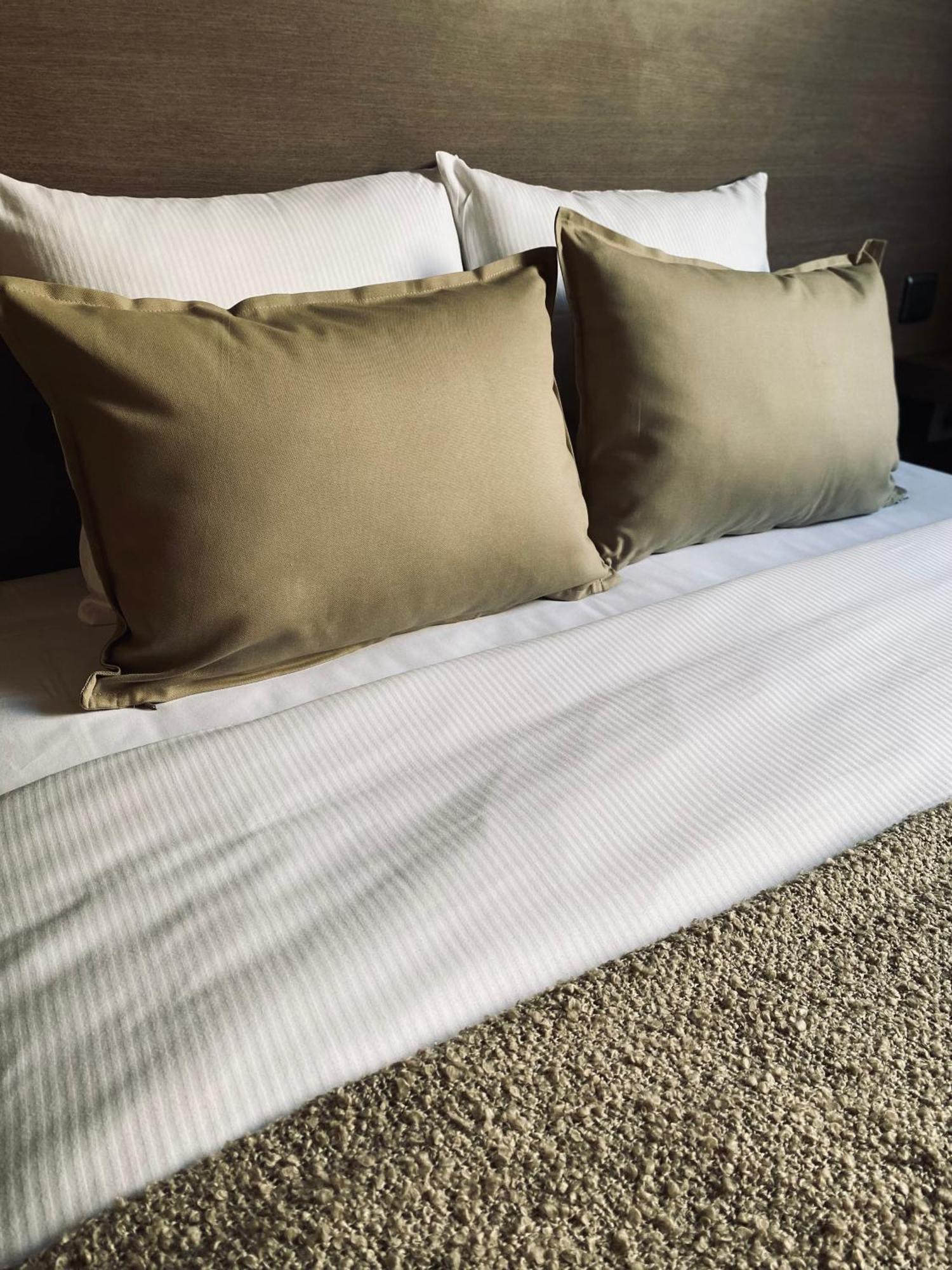 Hotel בורנם מראה חיצוני תמונה